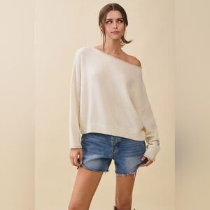 Relaxed Drop Shoulder Fuzzy Knit Pullover